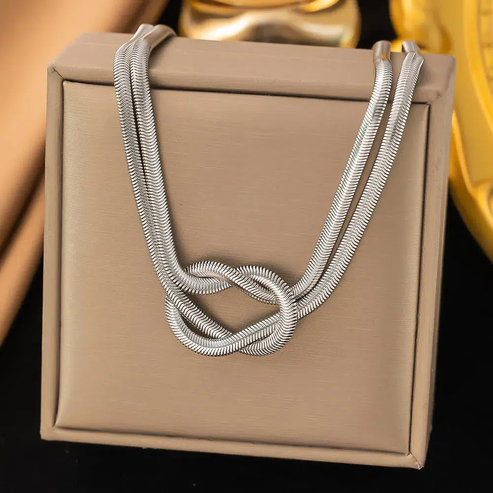 Κολιέ Silver Infinity Knot